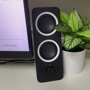 Logitech Midnight Black Z200 Multimedia Speakers